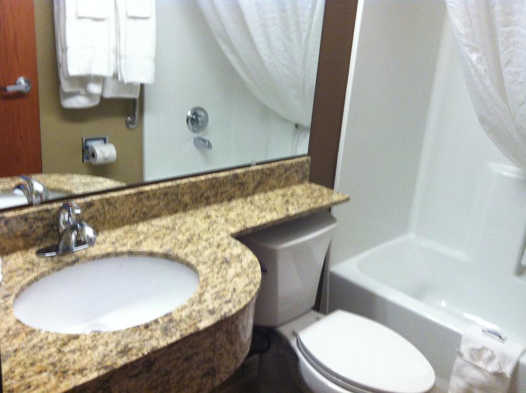 Microtel Inn & Suites Pleasanton Zimmer foto
